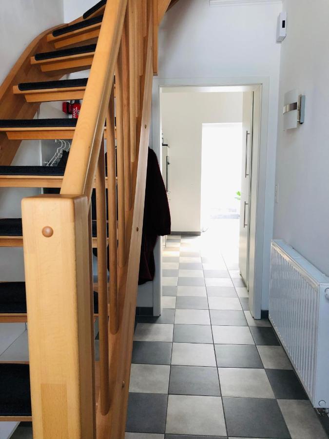Altstadthus-Gemuetliches Ferienhaus Mit Gaertchen Friedrichstadt Dış mekan fotoğraf