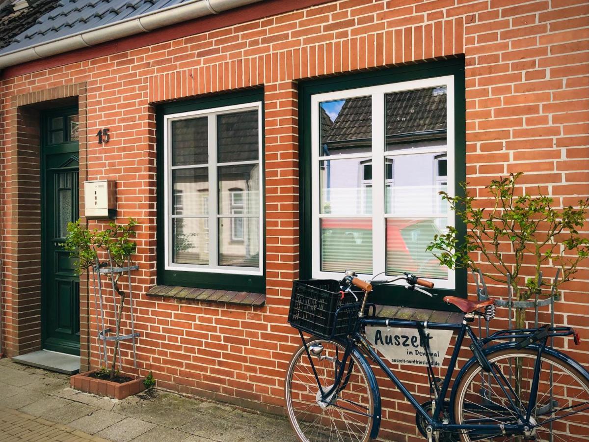 Altstadthus-Gemuetliches Ferienhaus Mit Gaertchen Friedrichstadt Dış mekan fotoğraf