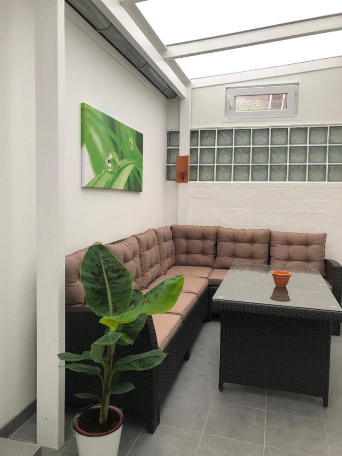 Altstadthus-Gemuetliches Ferienhaus Mit Gaertchen Friedrichstadt Dış mekan fotoğraf